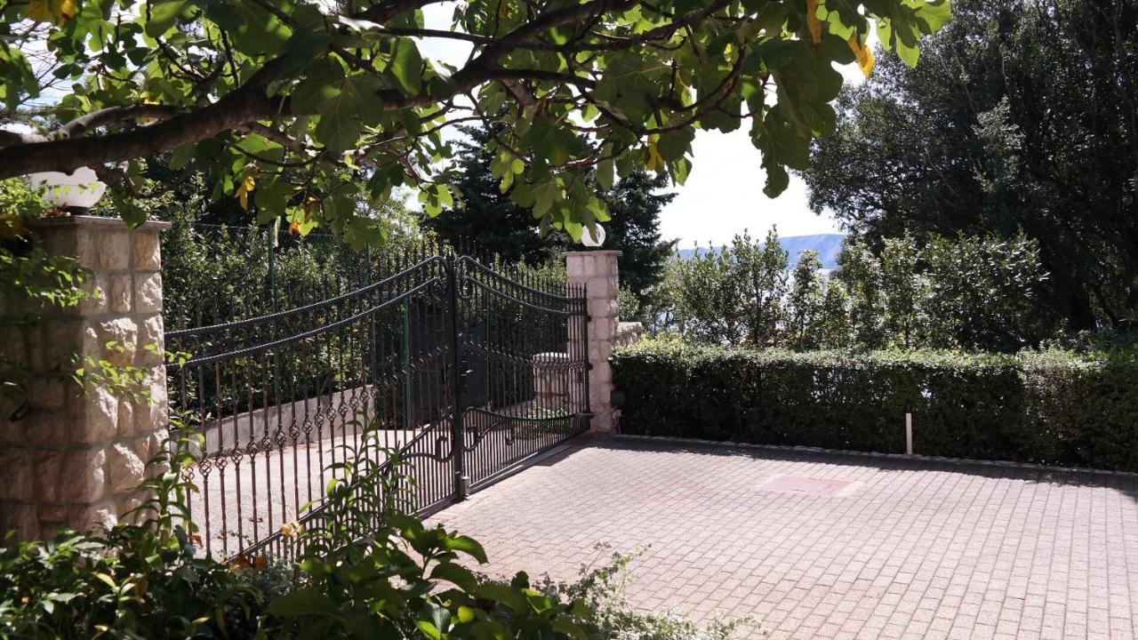 Apartmani Lili Novi Vinodolski Dış mekan fotoğraf