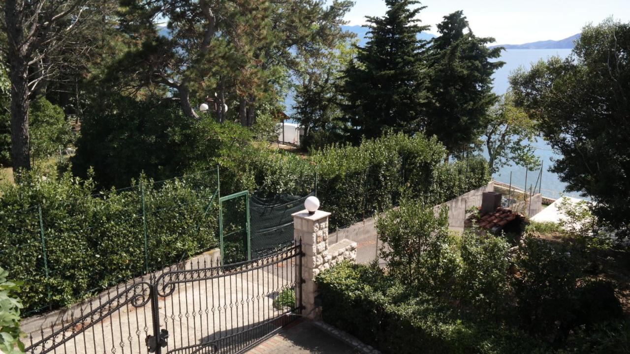 Apartmani Lili Novi Vinodolski Dış mekan fotoğraf