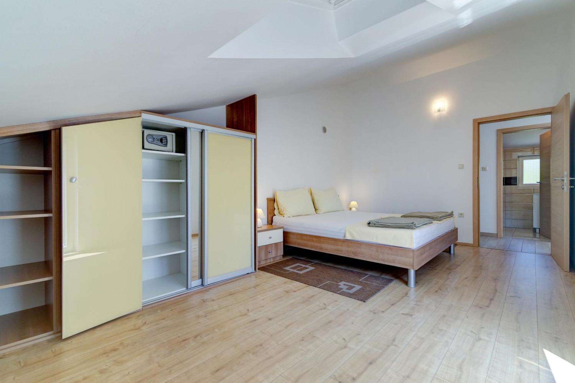 Apartmani Lili Novi Vinodolski Dış mekan fotoğraf