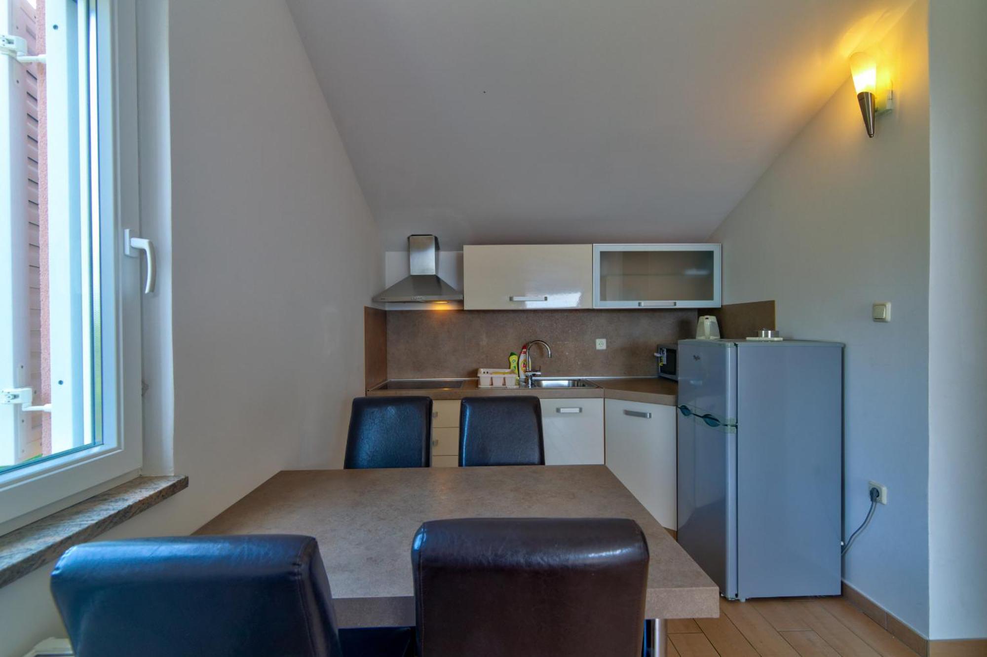 Apartmani Lili Novi Vinodolski Dış mekan fotoğraf